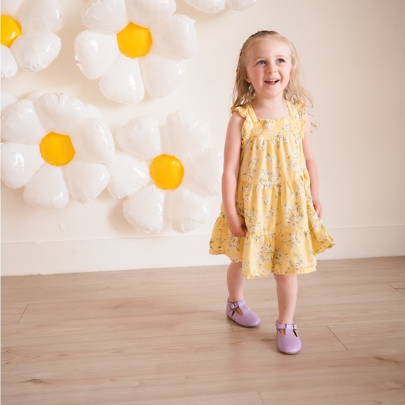 Riley T-Straps - Scalloped - Lavender - Picture 6 of 13